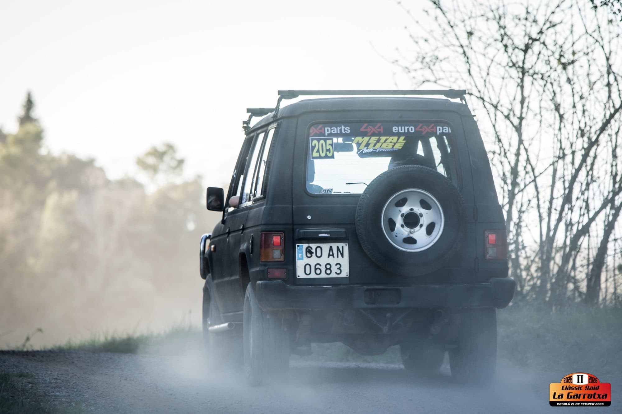 El Pajero entre el polvo