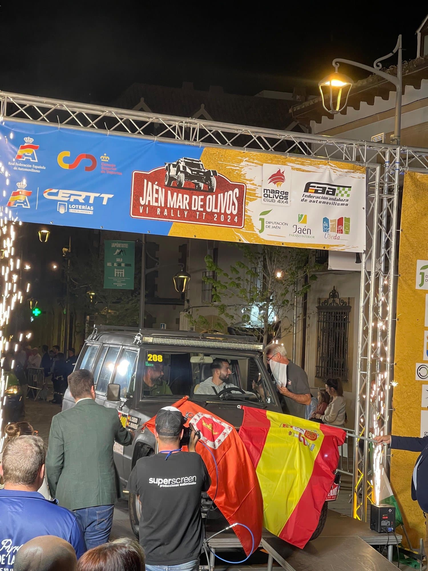 Salida del Rallye TT Jaén Mar de Olivos 2024